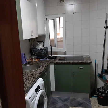 3 Mejorado, Comodo, Bien Comunicado